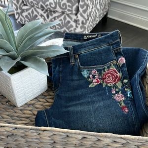 EUC BlankNYC Skinny Jeans Size 29!!